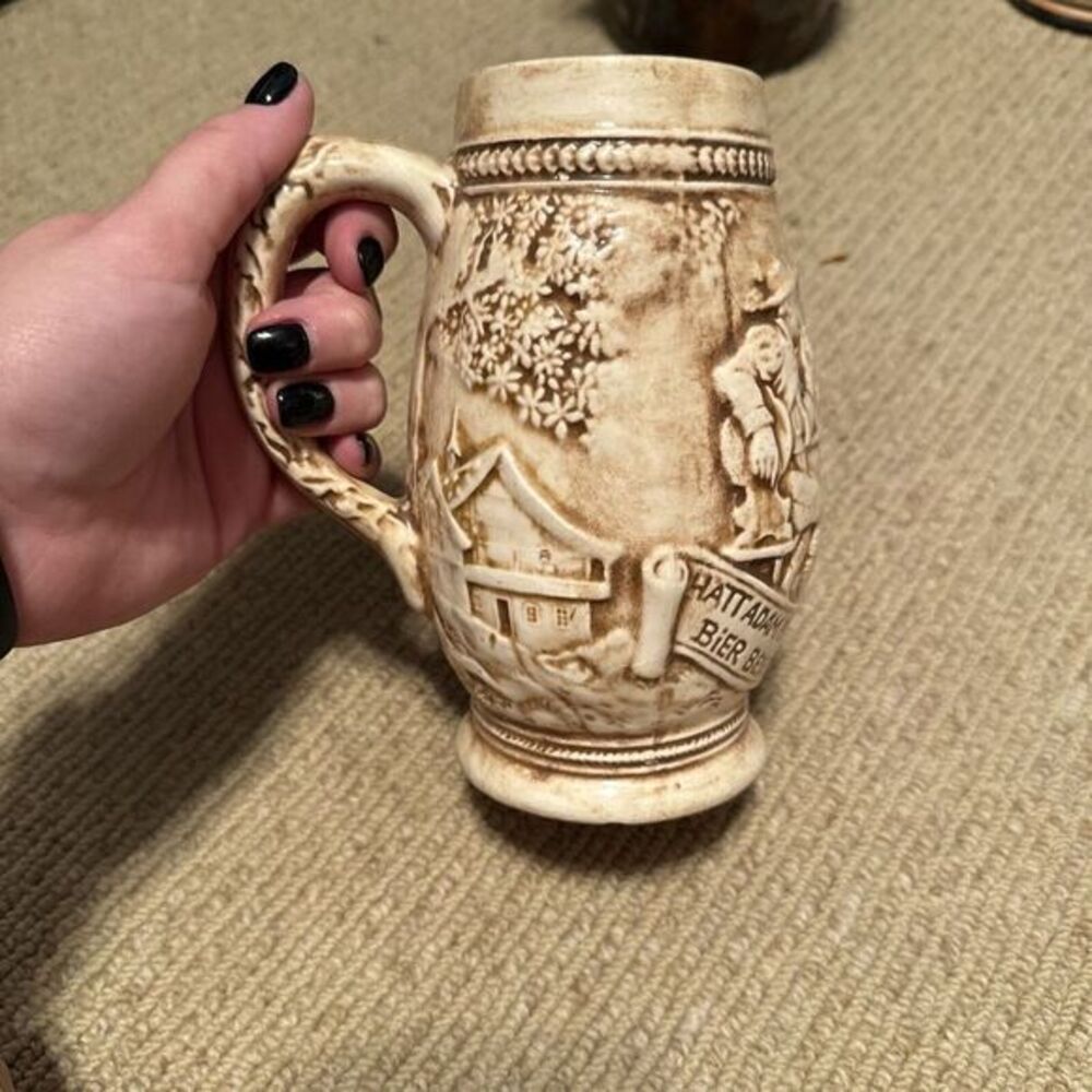 VINTAGE 7" LARGE CERAMIC GERMAN BEER STEIN